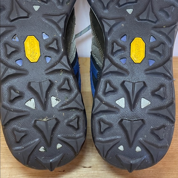 Merrell Women's Zion Hiking Shoe, Cloudy, size 9.5 - Picture 14 of 16